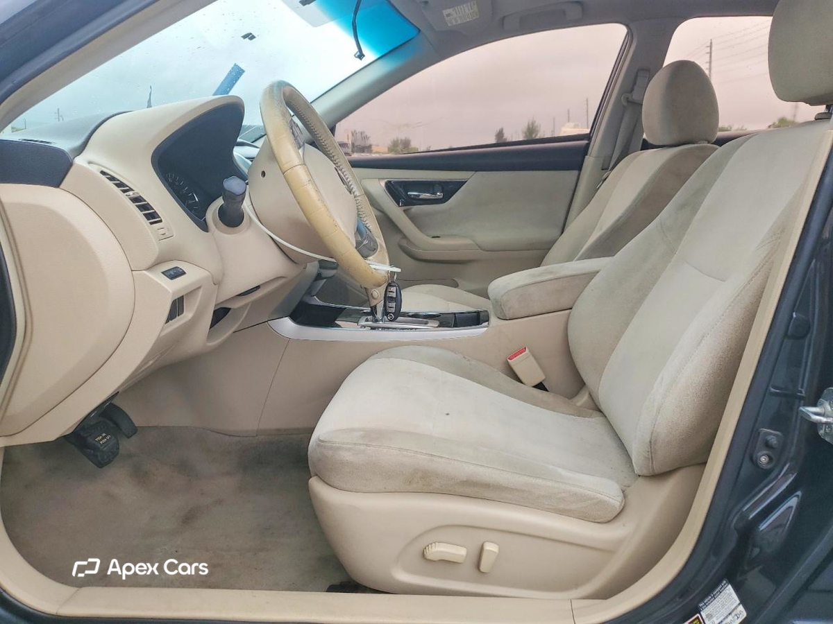 Nissan Altima 2013