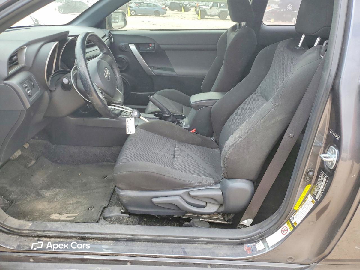 Scion tC 2012