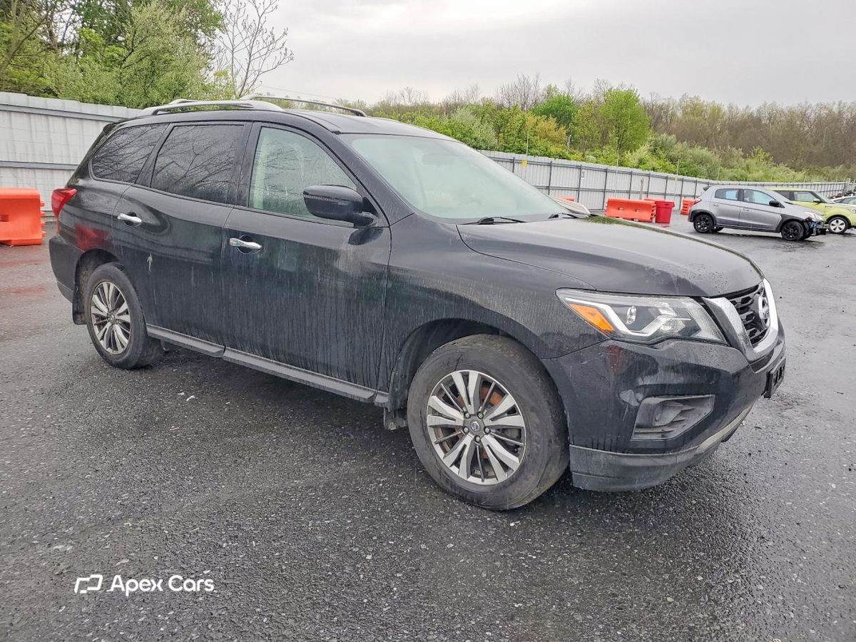 Nissan Pathfinder 2018