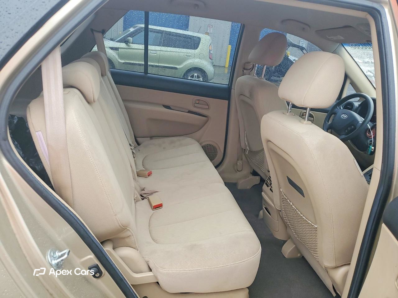 Kia Rondo 2008