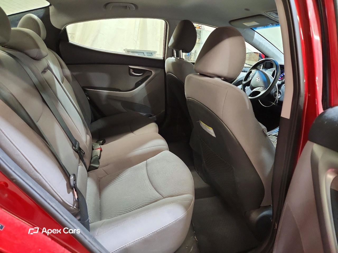 Hyundai Elantra 2016
