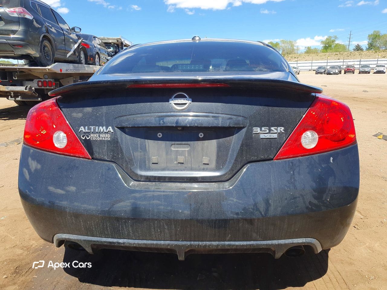 Nissan Altima 2010