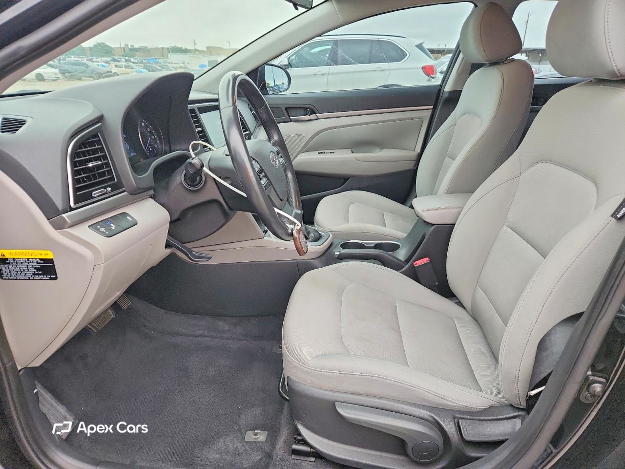 Hyundai Elantra 2017