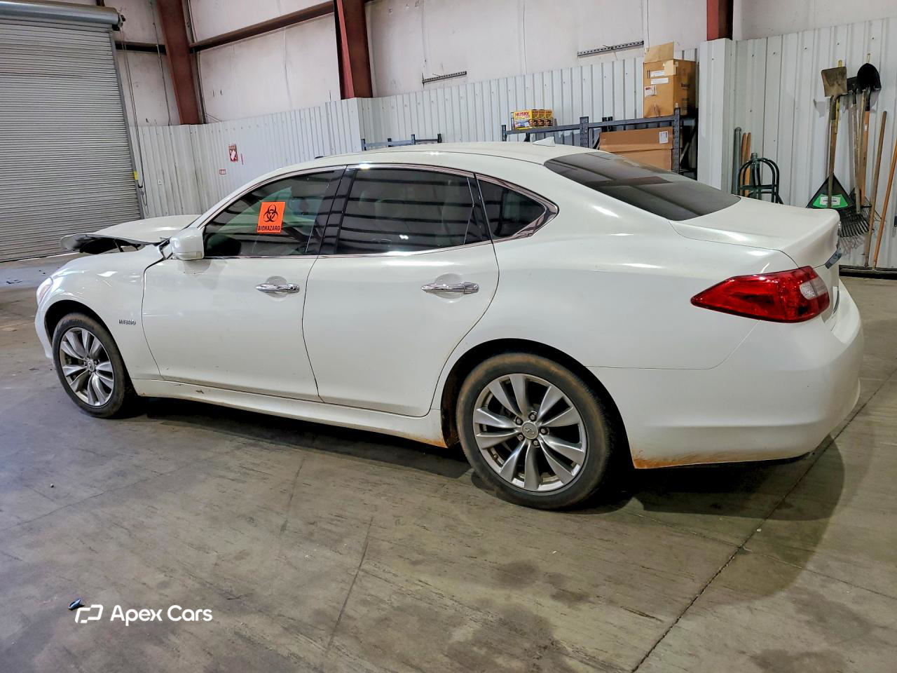 Infiniti M 2012