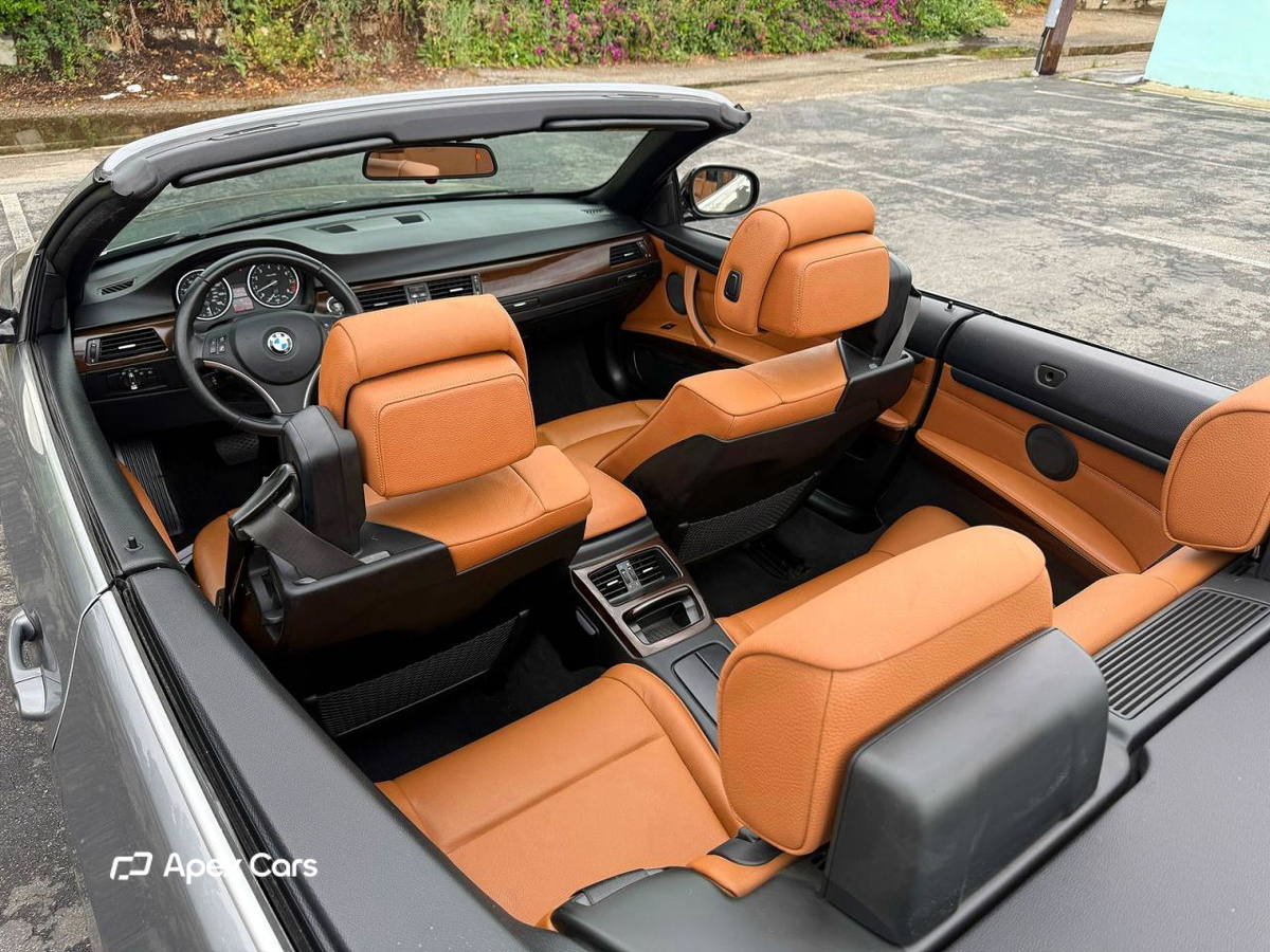 BMW Series 3 2011