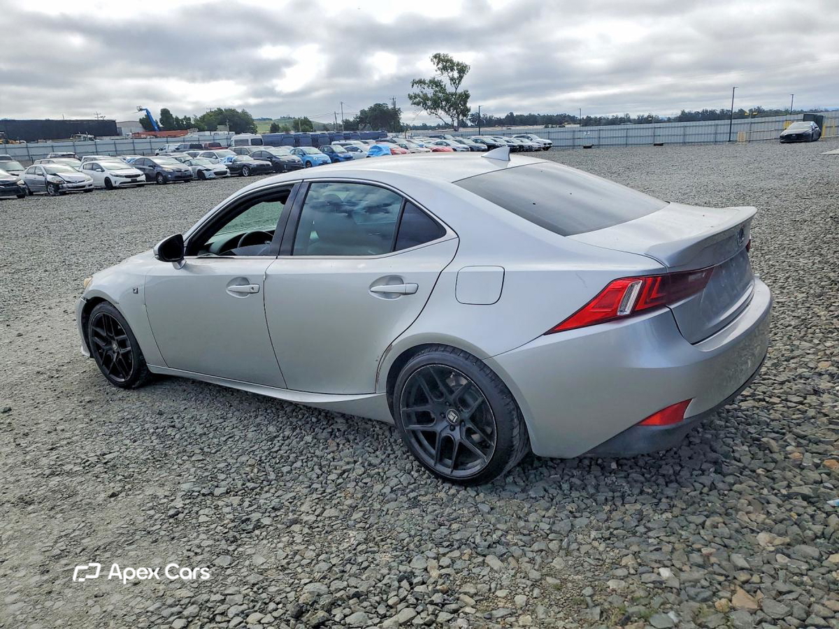 Lexus IS 2015