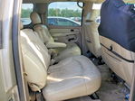Chevrolet Suburban 2002