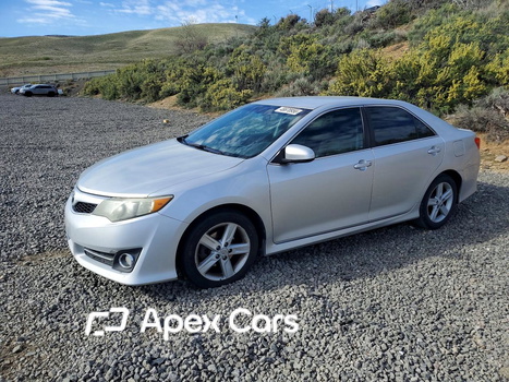 Toyota Camry 2012 - Image 1 of 12