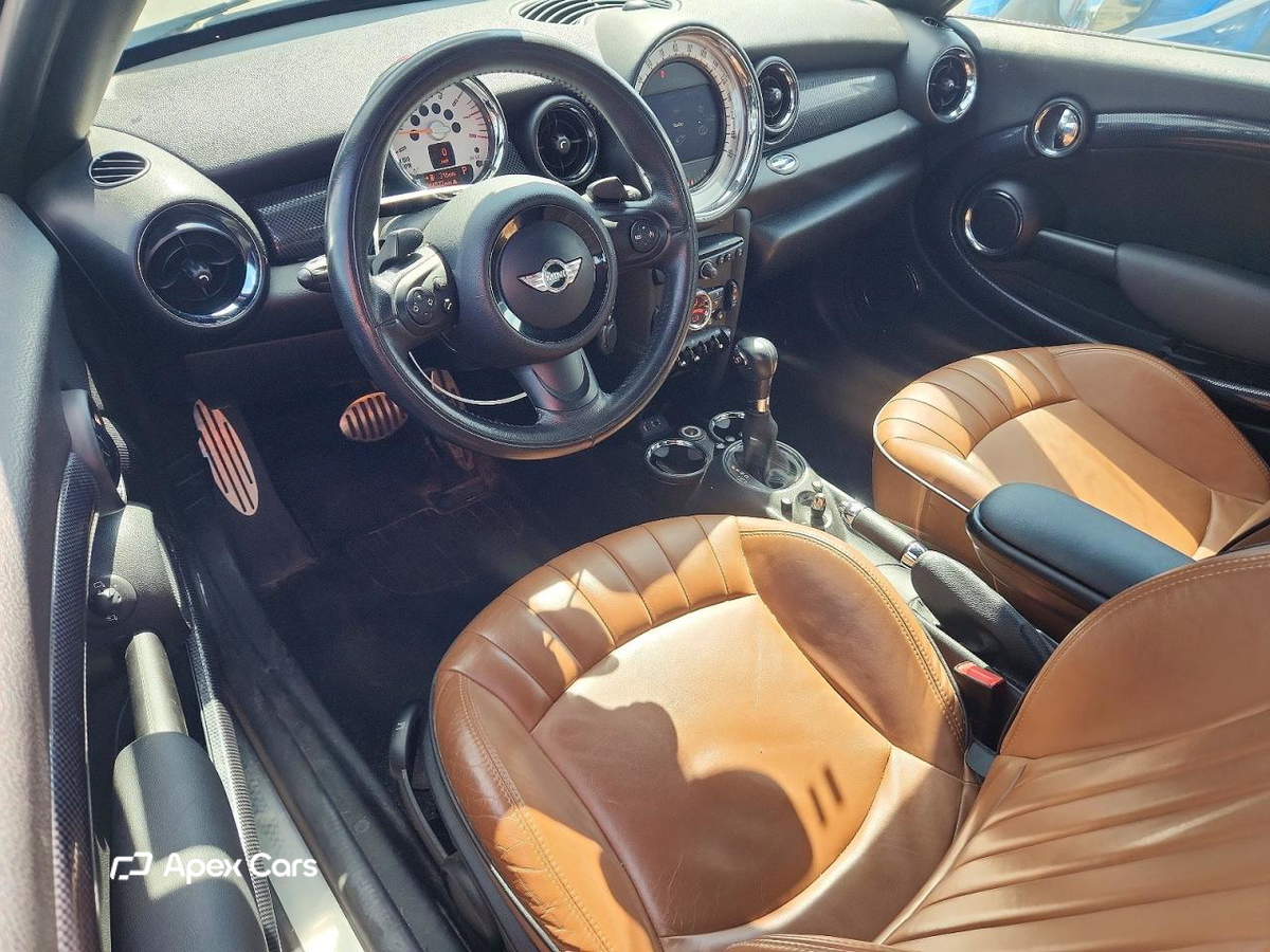 MINI Cooper 2013