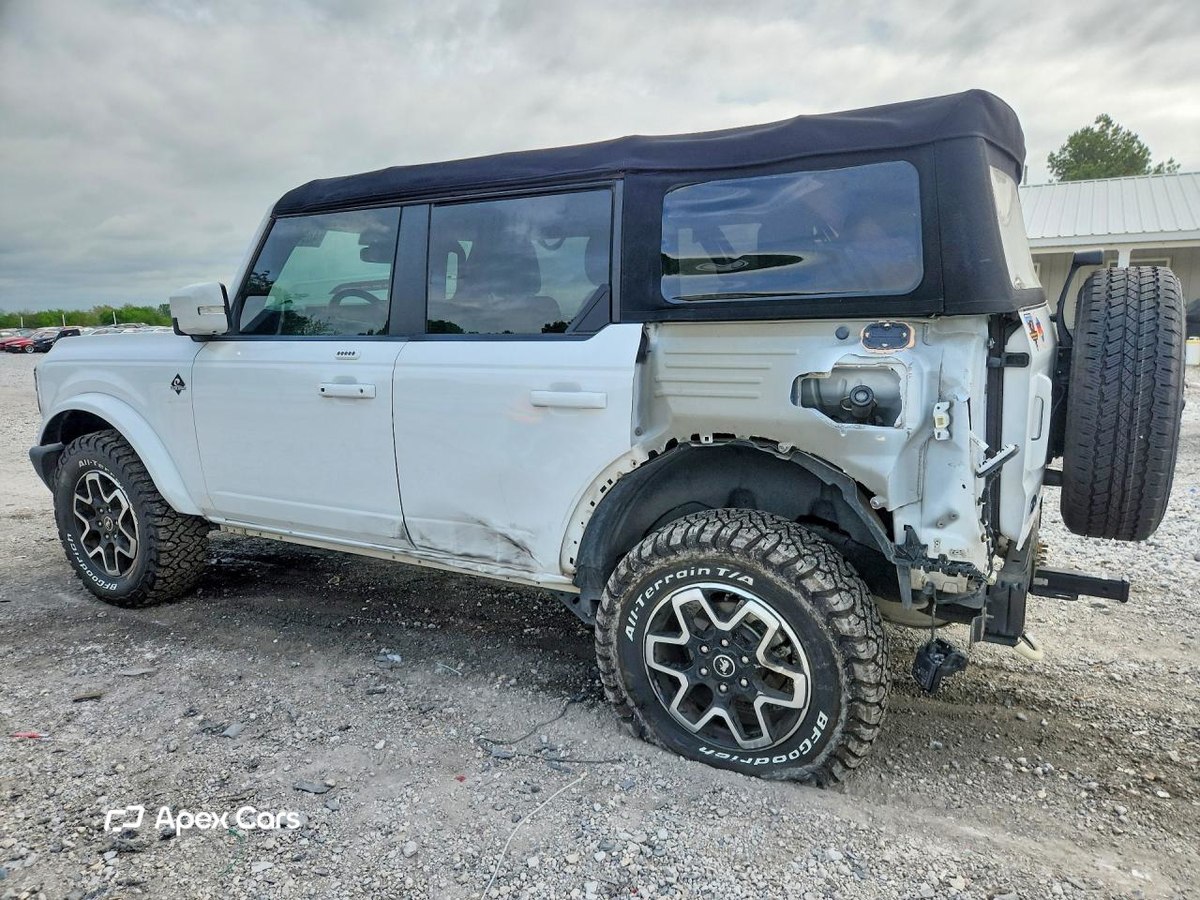 Ford Bronco 2022