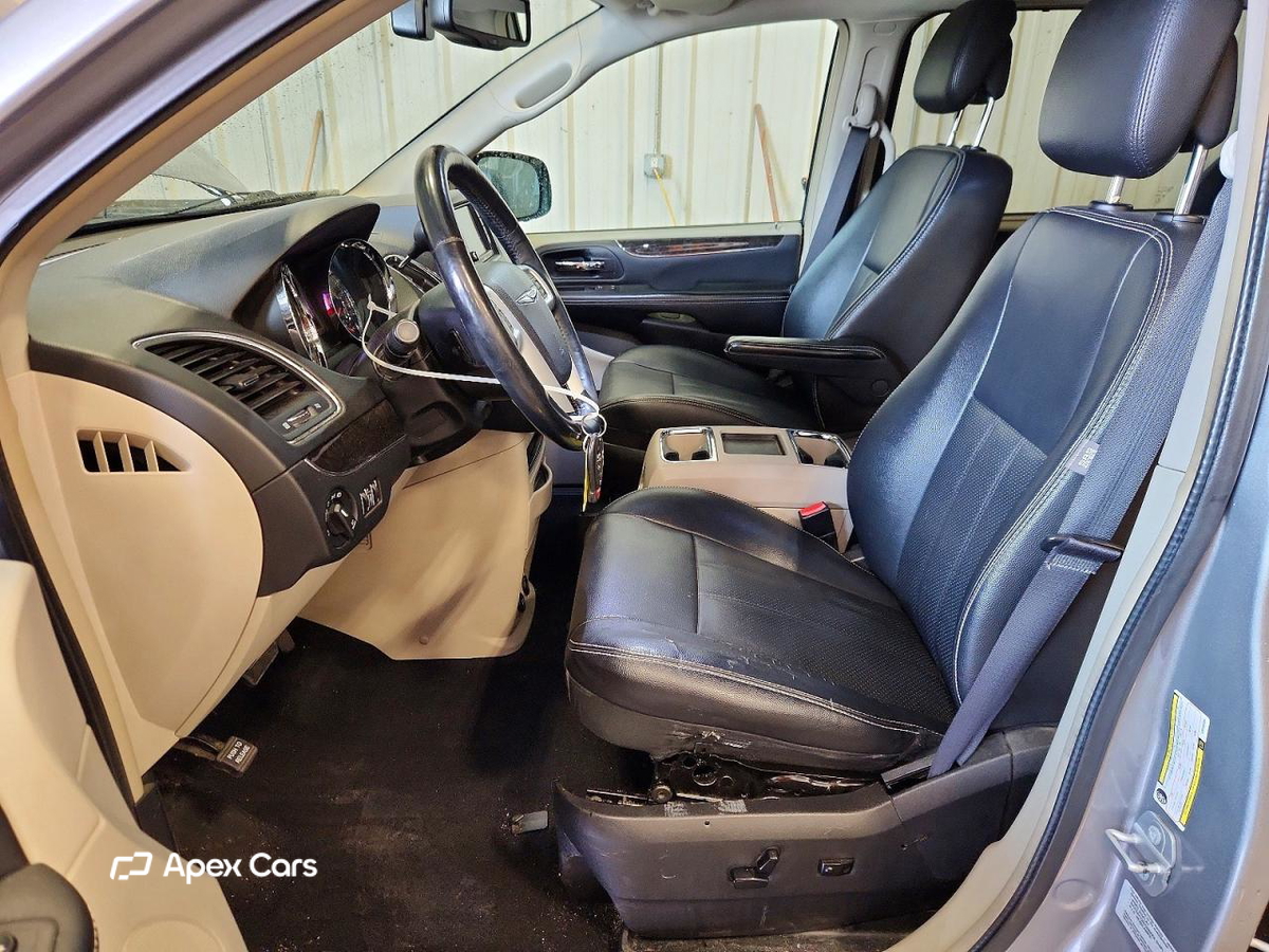 Chrysler Voyager 2016