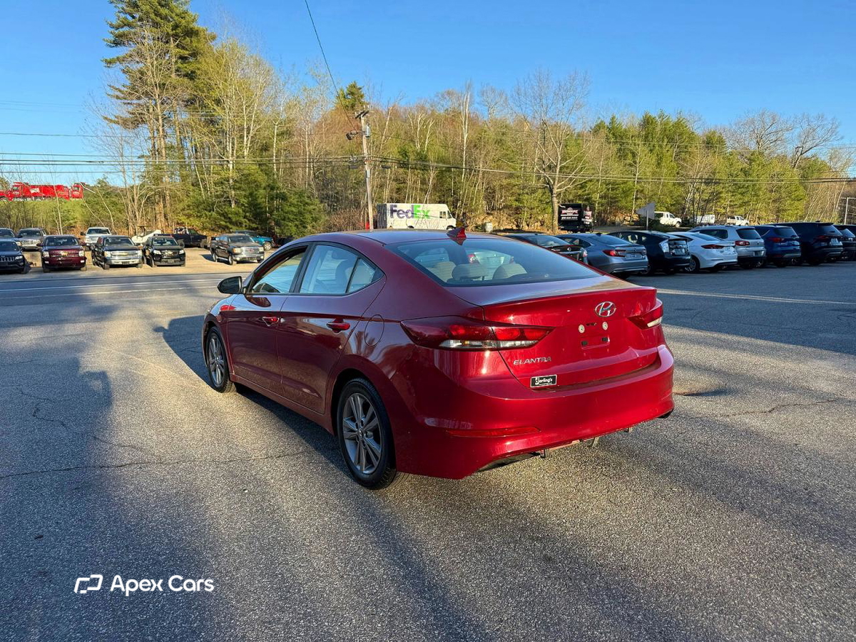 Hyundai Elantra 2017