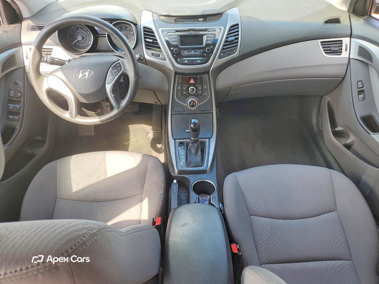 Hyundai Elantra 2016