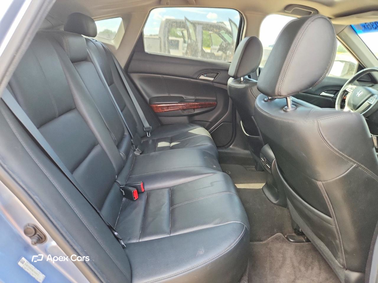Honda Accord 2011