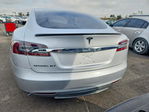 Tesla Model S 2015