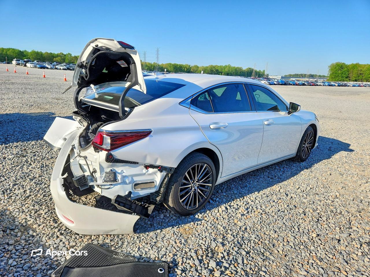 Lexus ES 2025