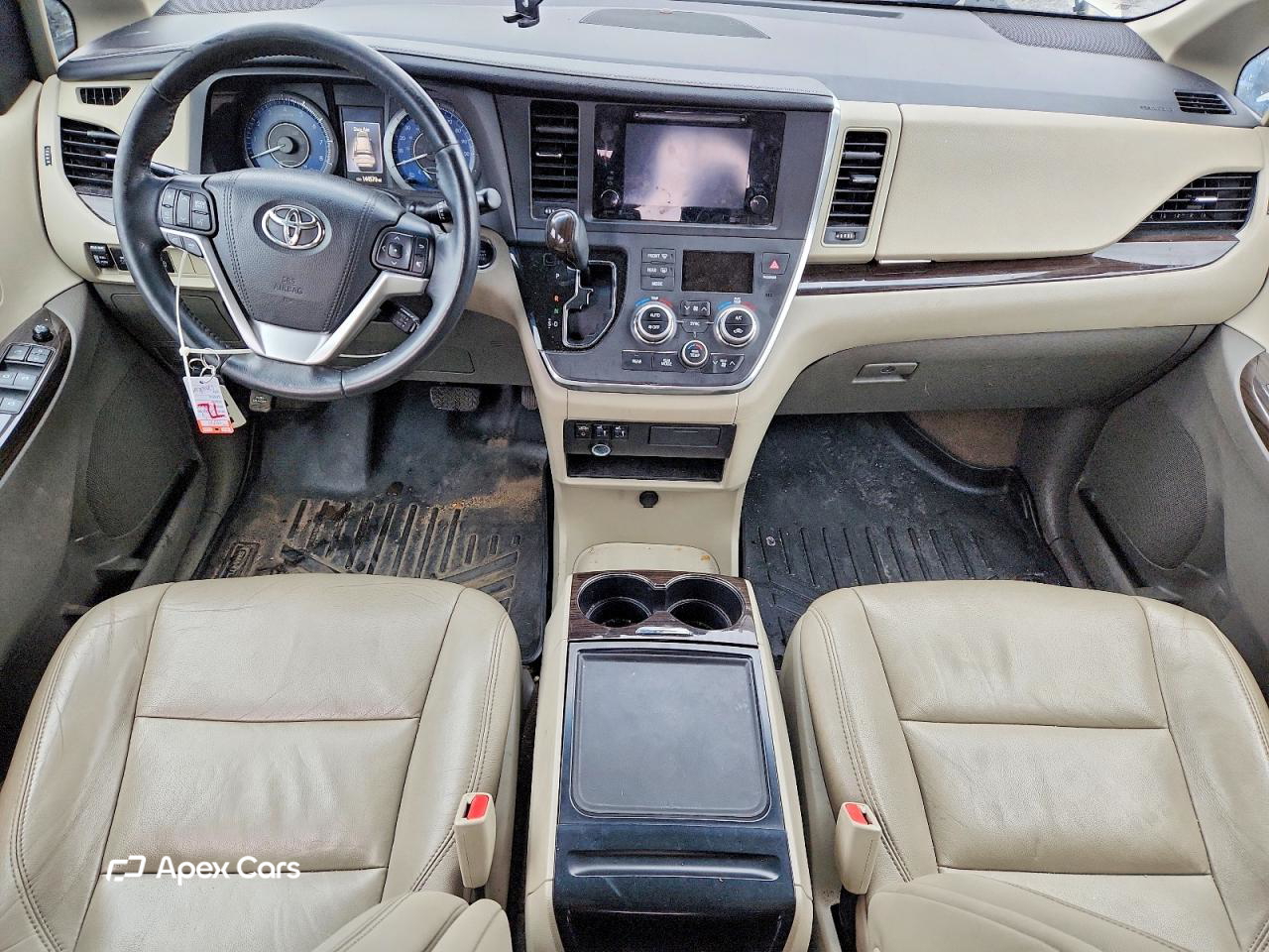 Toyota Sienna 2015