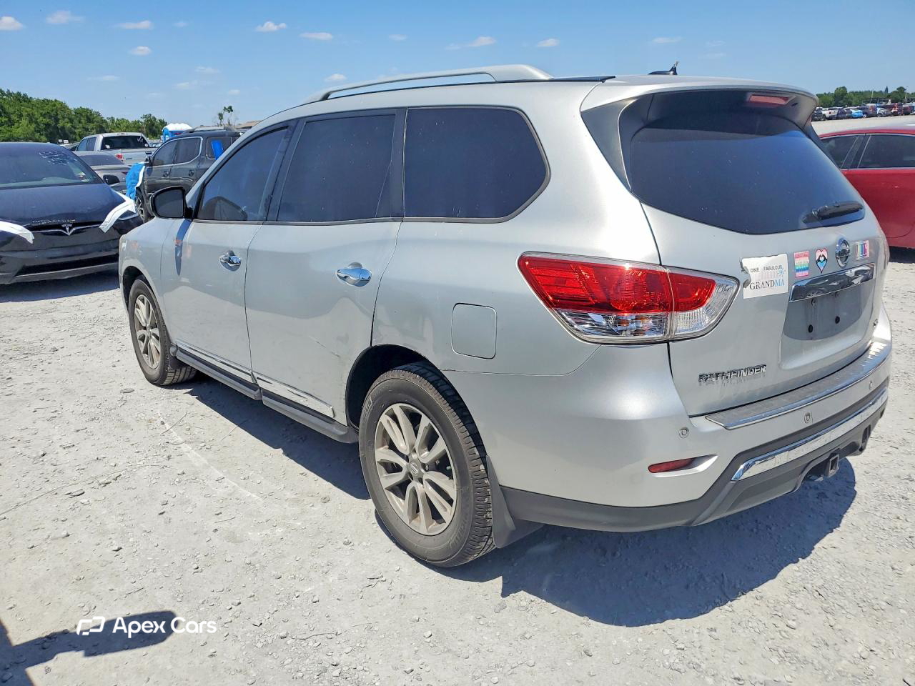 Nissan Pathfinder 2016