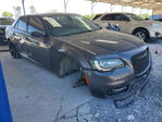 Chrysler 300 2021