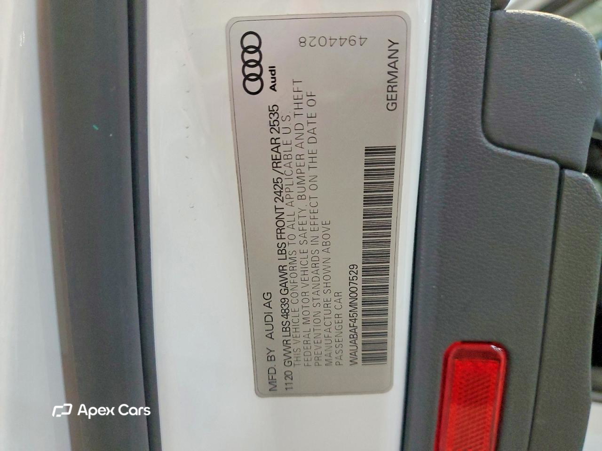 Audi A4 2021