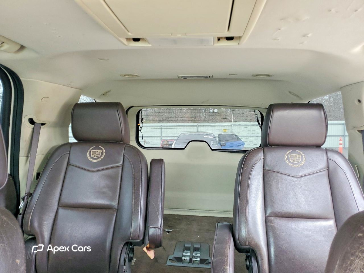 Cadillac Escalade 2011