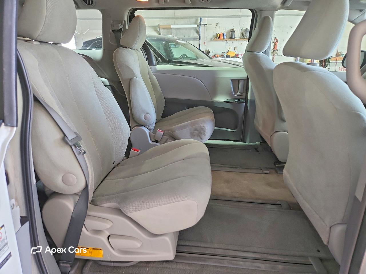Toyota Sienna 2012