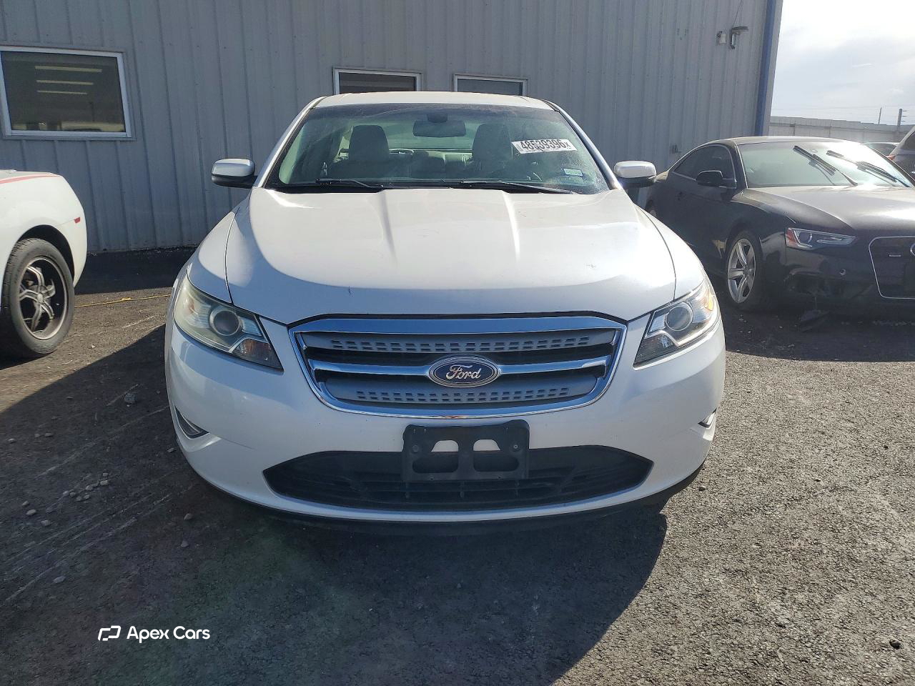 Ford Taurus 2011