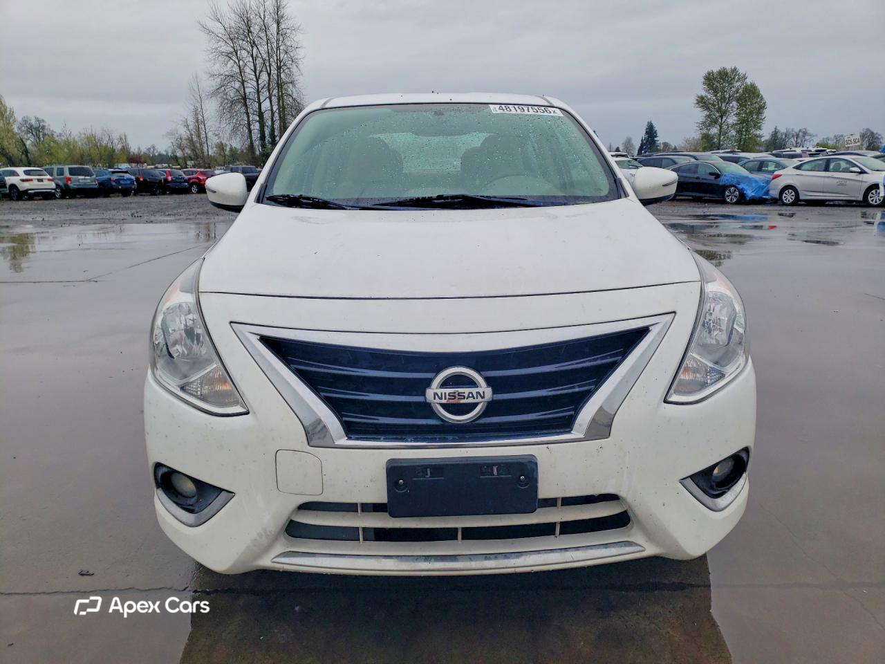 Nissan Versa 2015