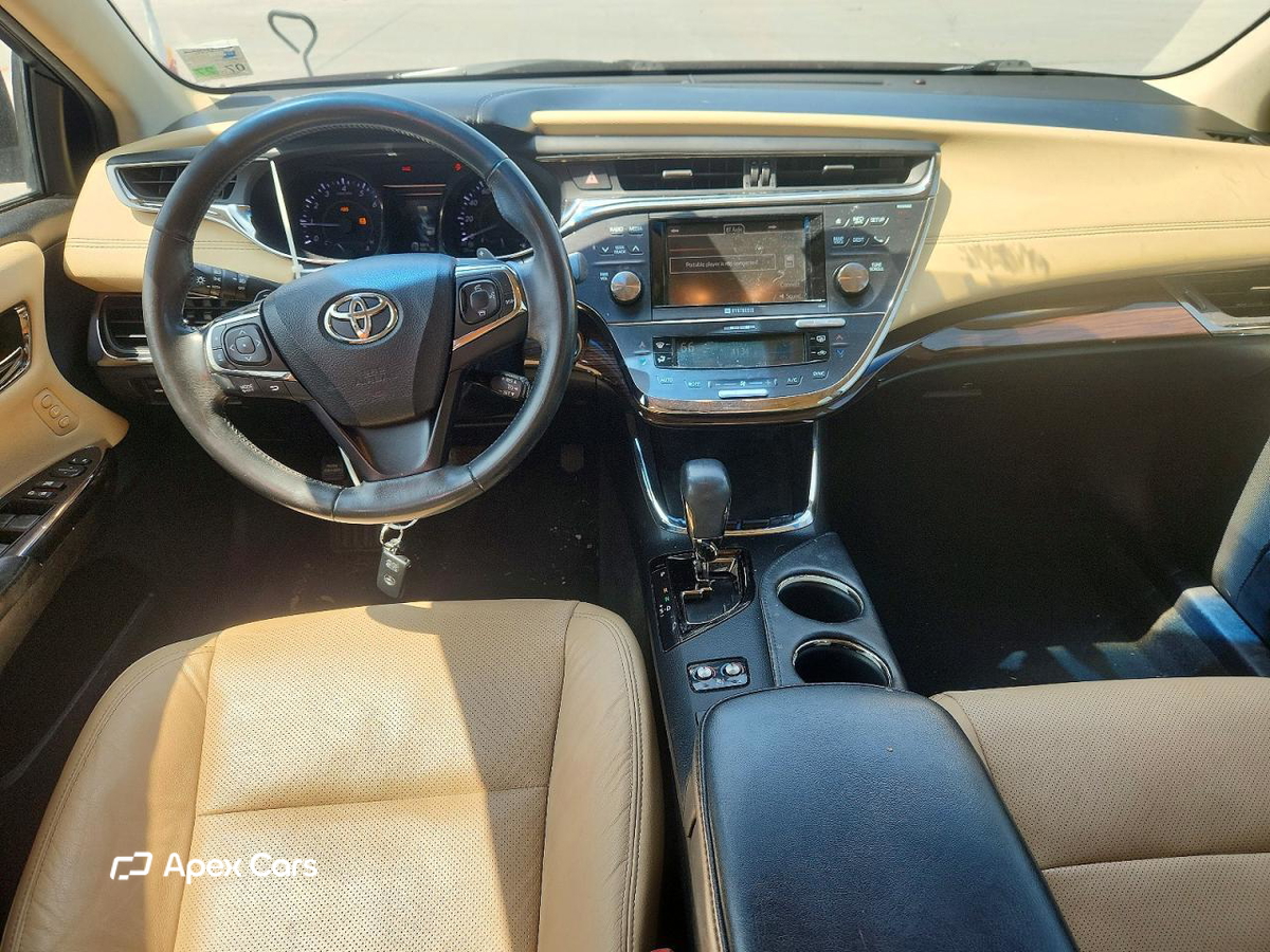 Toyota Avalon 2013