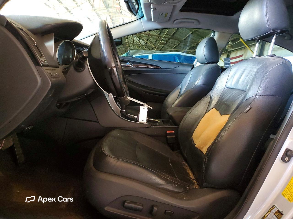 Hyundai Sonata 2012