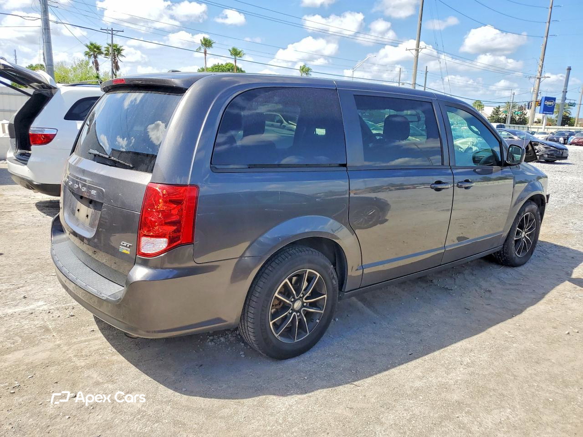 Dodge Caravan 2018
