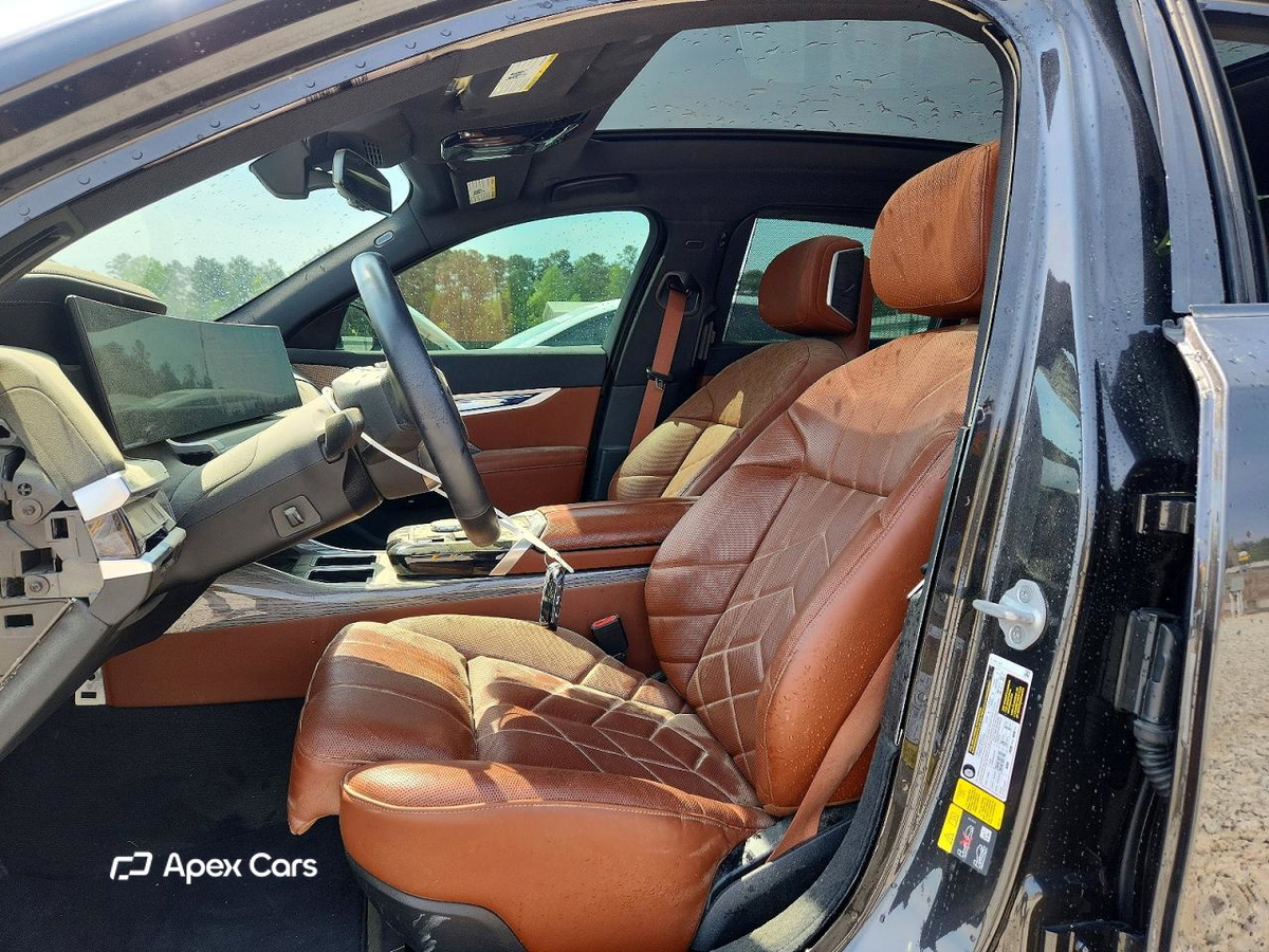 BMW i7 2024