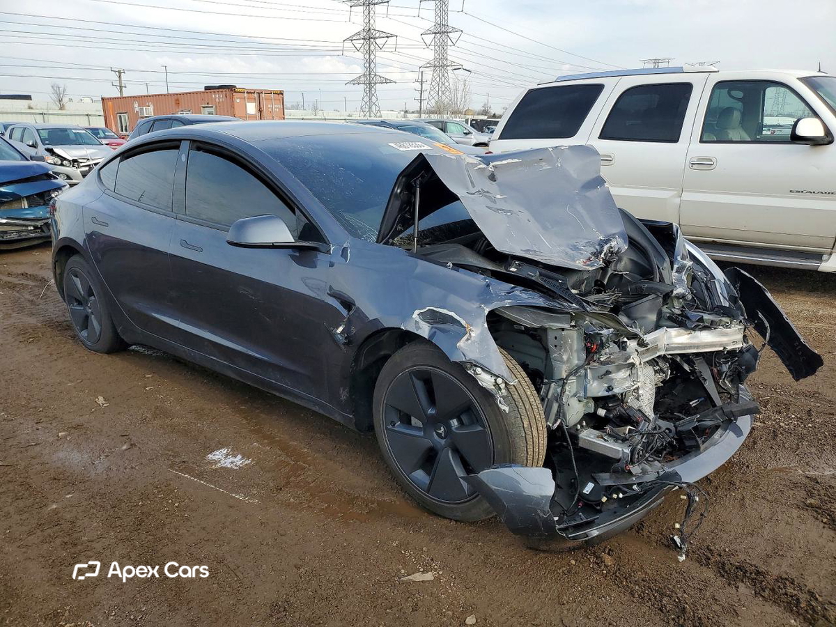 Tesla Model 3 2023