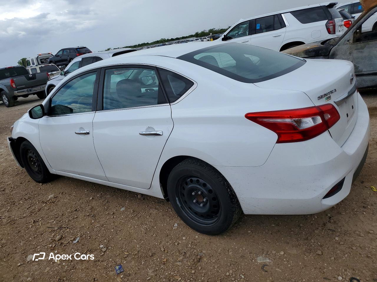 Nissan Sentra 2018