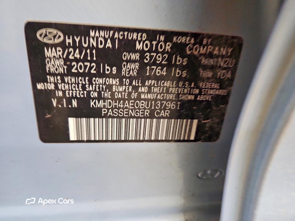 Hyundai Elantra 2011