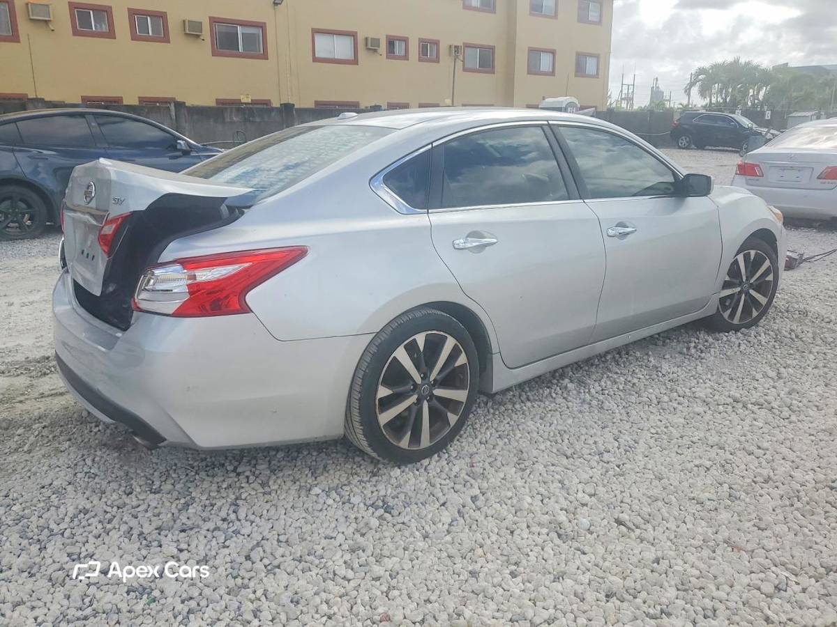 Nissan Altima 2017
