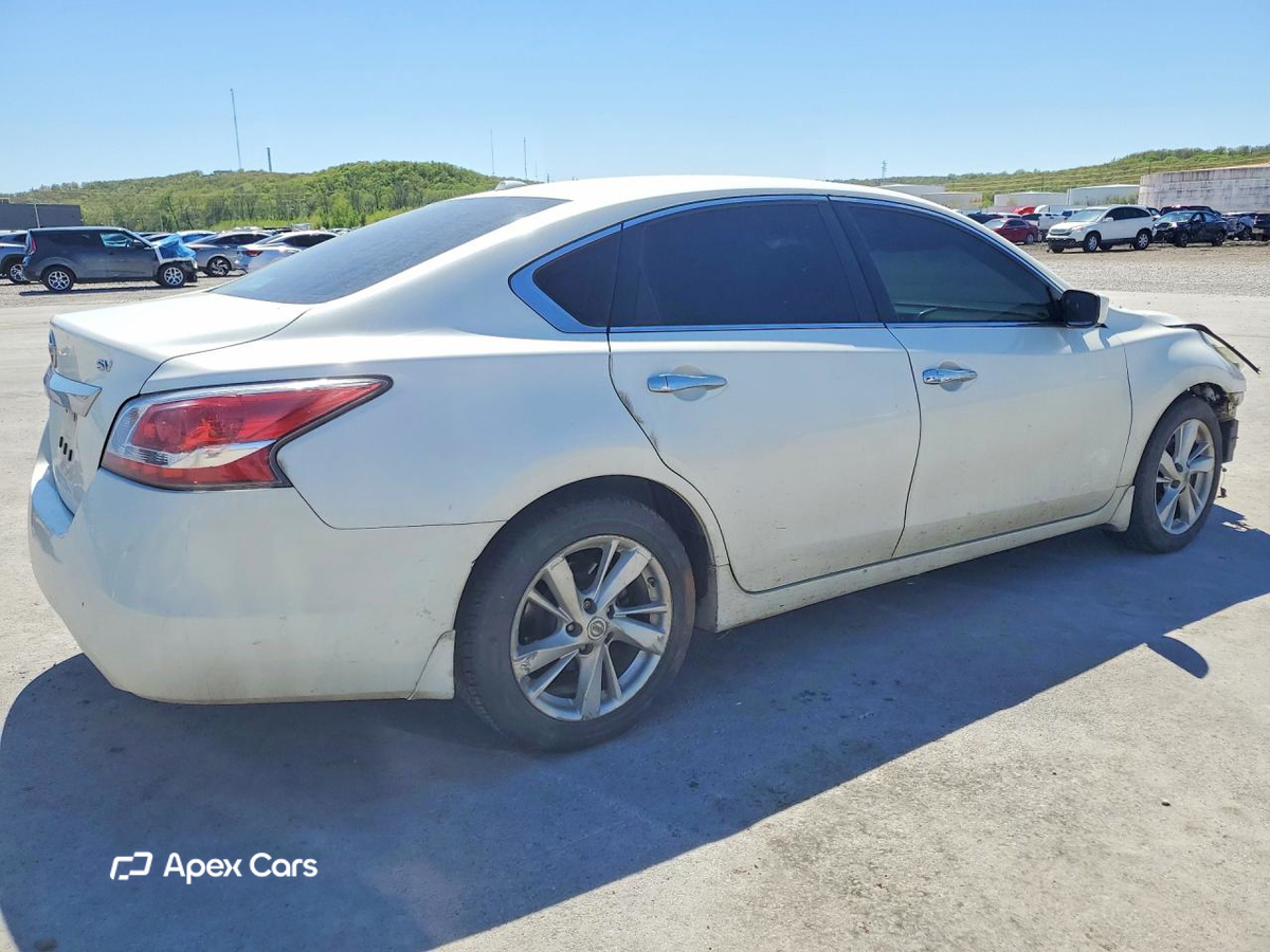 Nissan Altima 2015