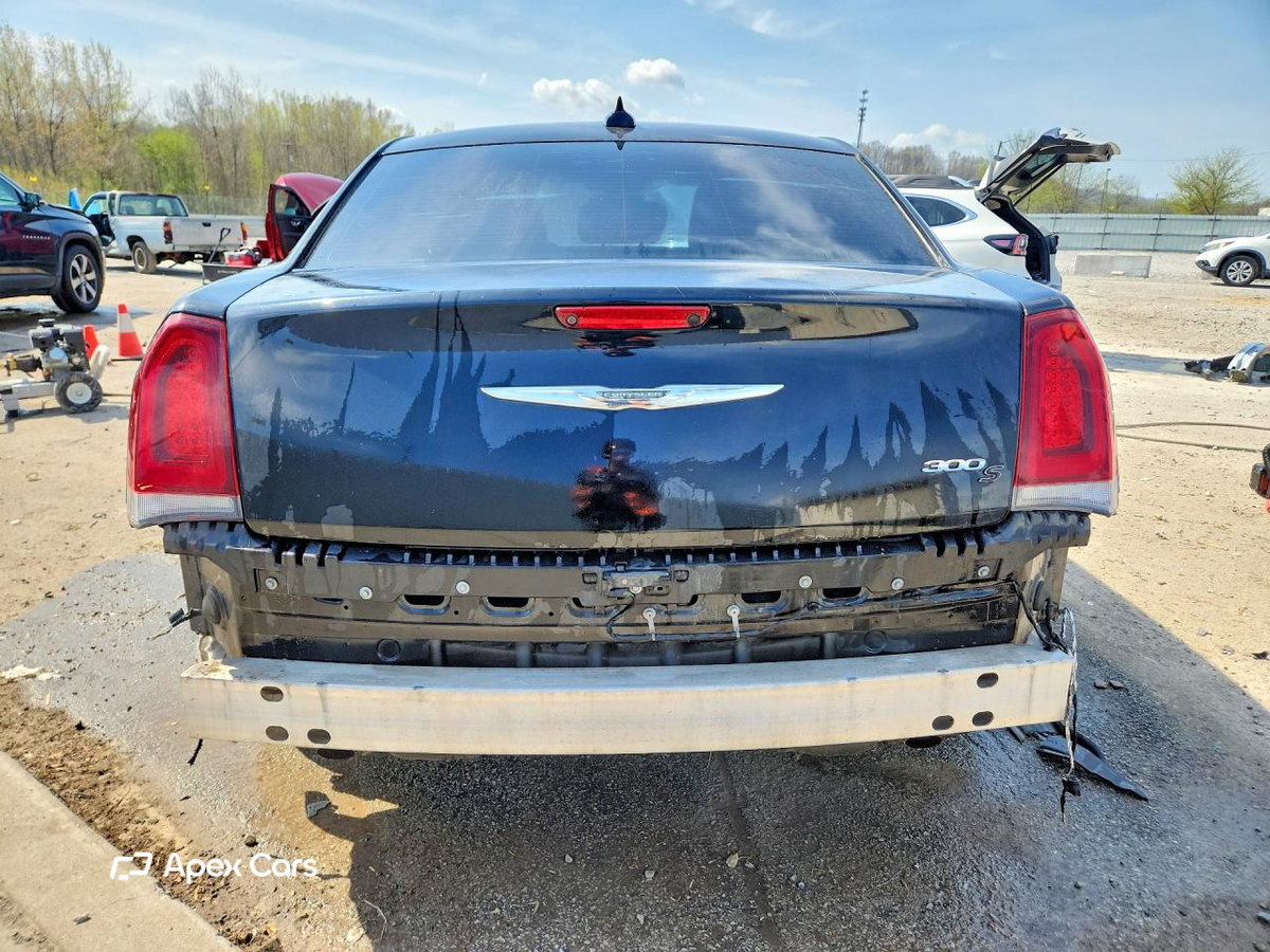Chrysler 300 2017