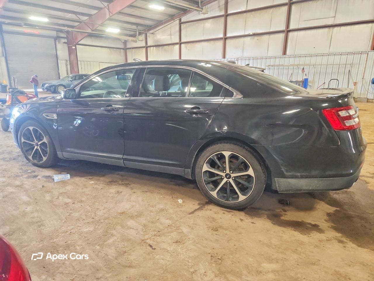 Ford Taurus 2014