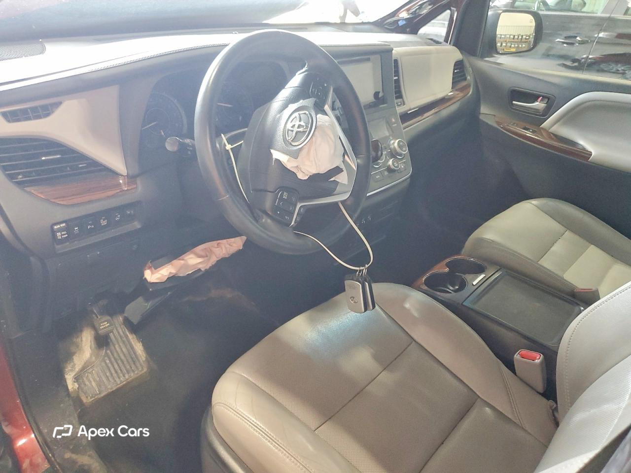 Toyota Sienna 2015