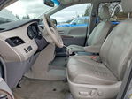 Toyota Sienna 2013