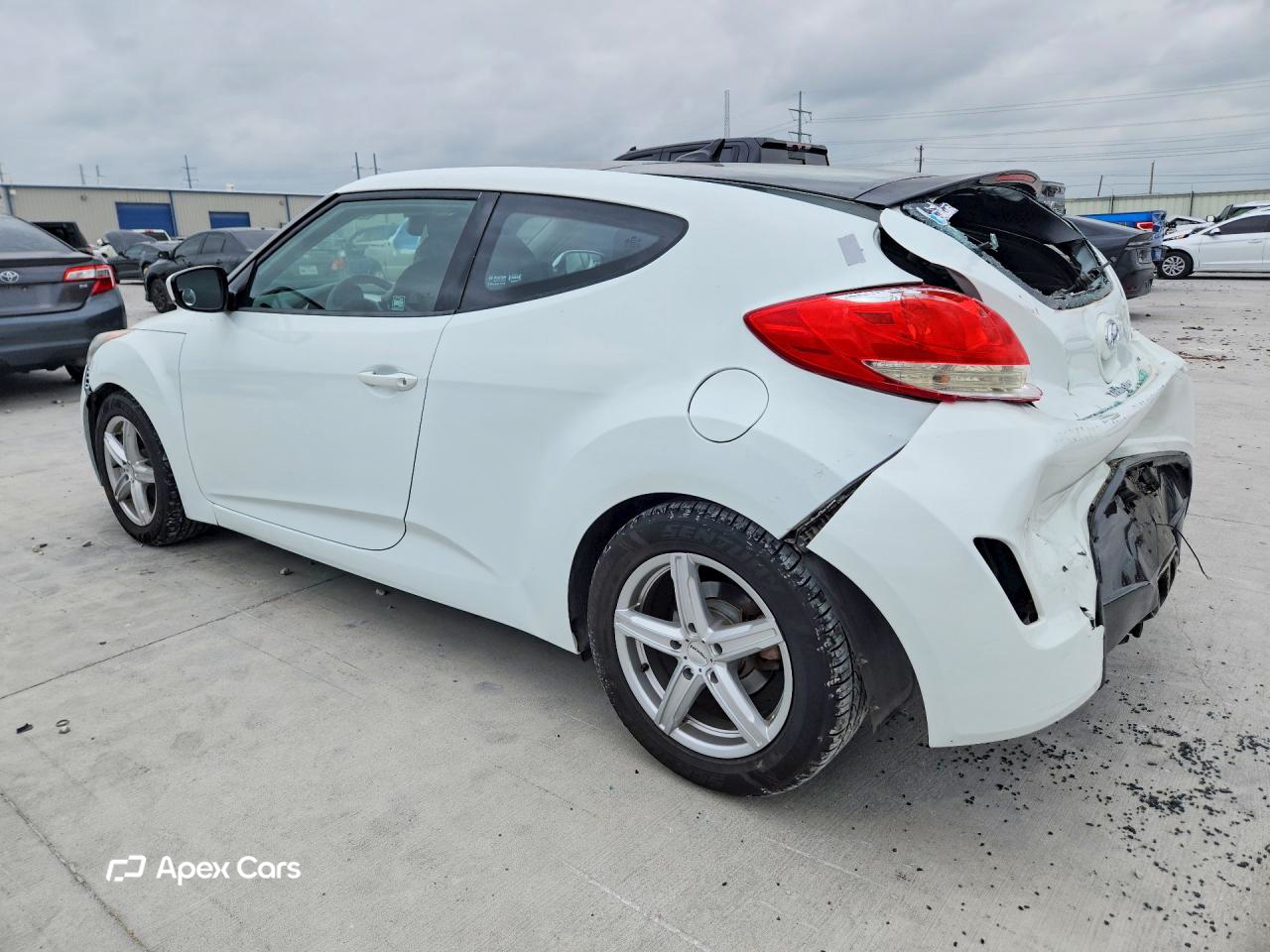 Hyundai Veloster 2013