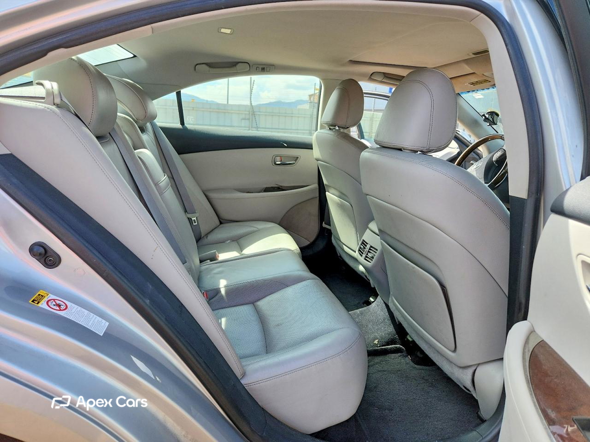 Lexus ES 2011
