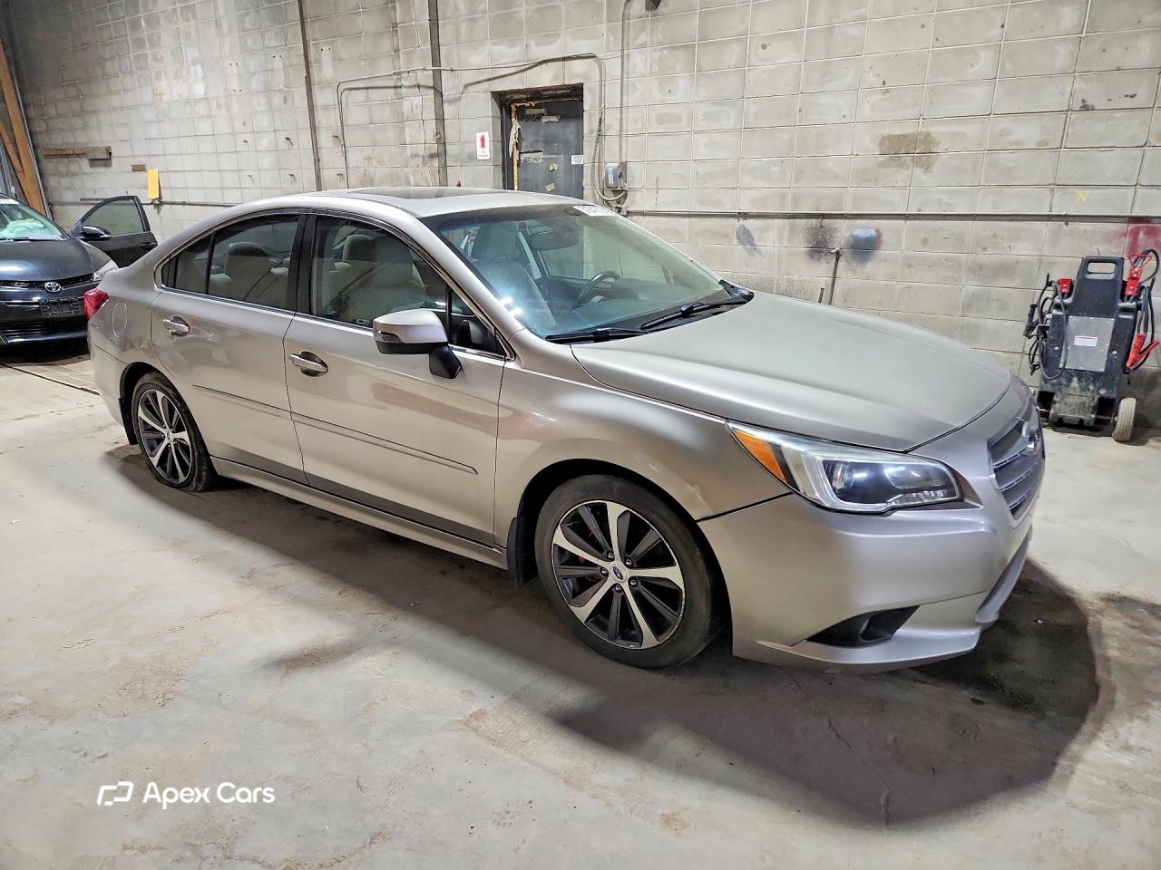 Subaru Legacy 2015