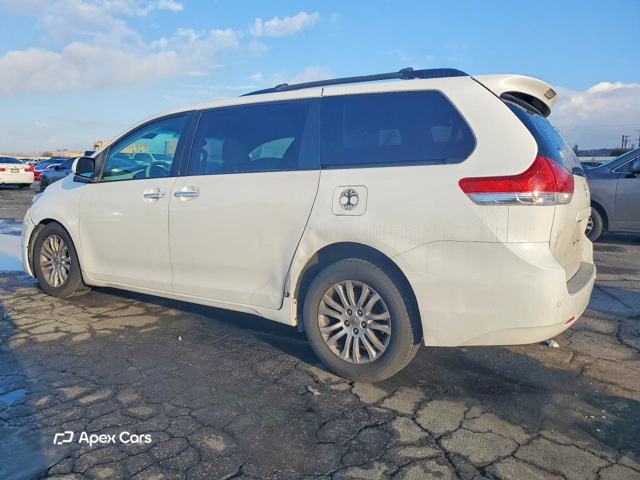 Toyota Sienna 2011