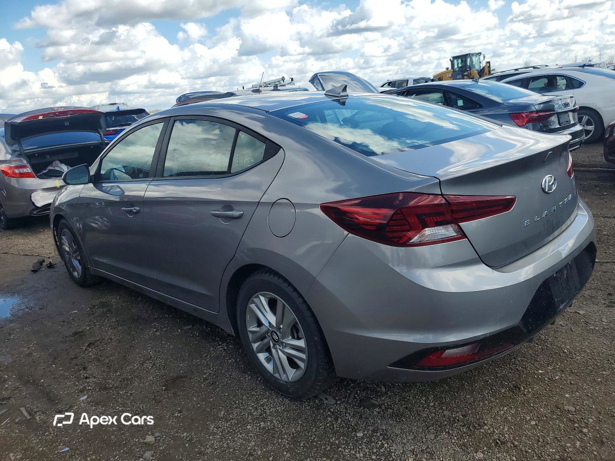 Hyundai Elantra 2020