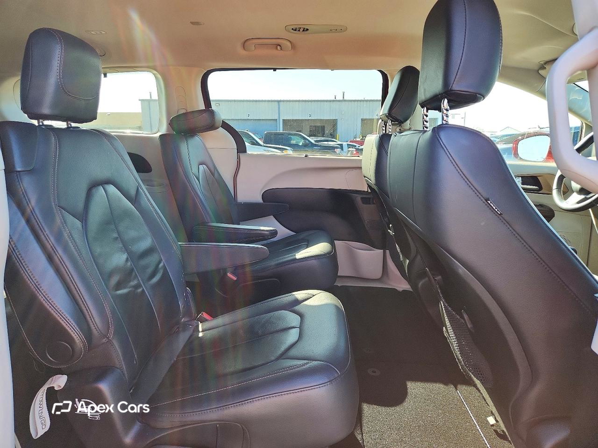 Chrysler Pacifica 2017