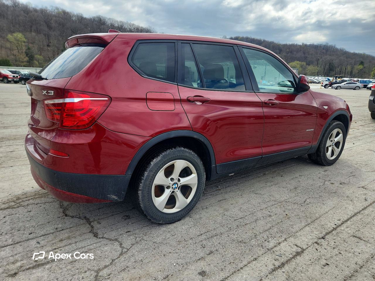 BMW X3 2011