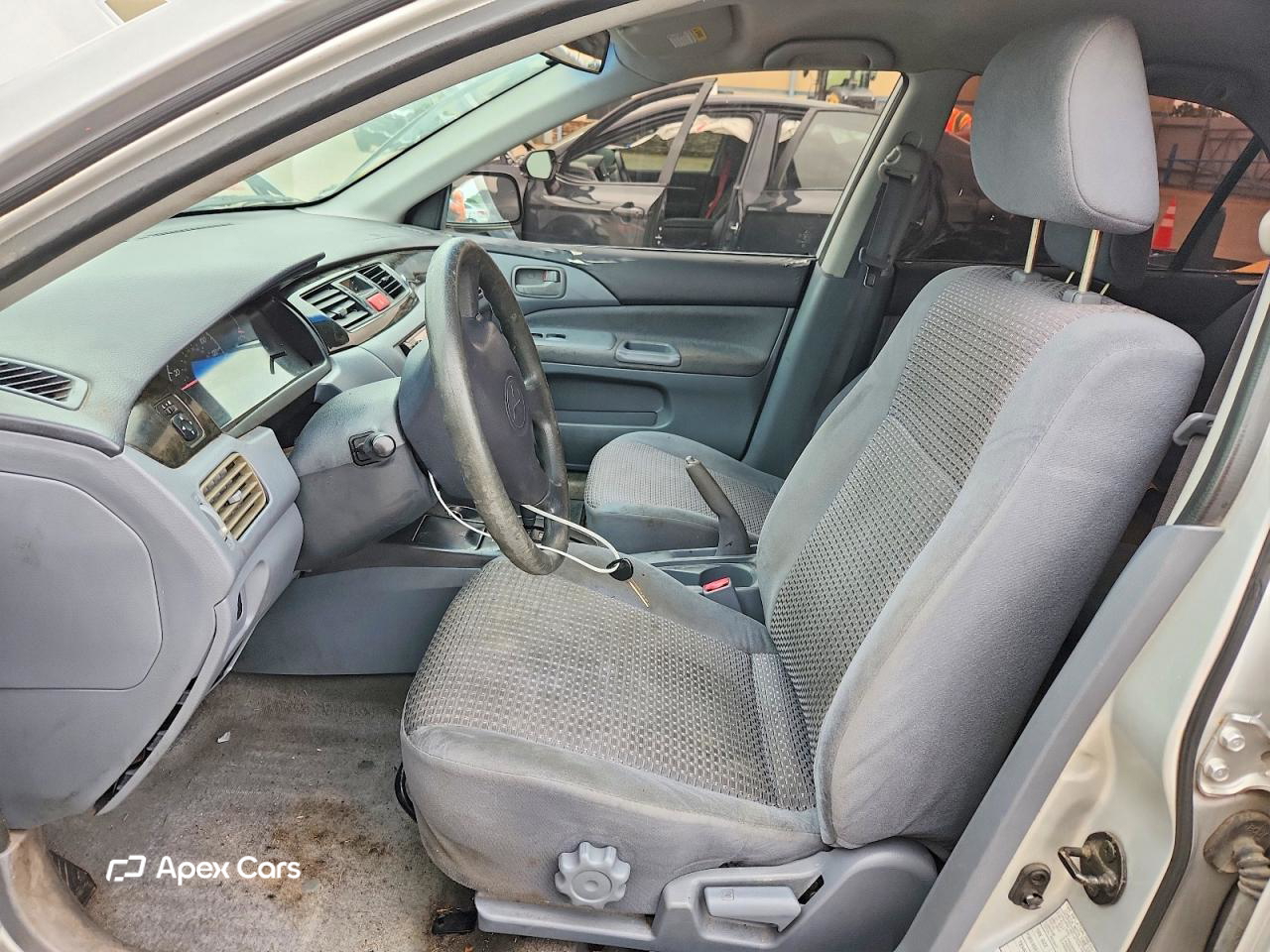 Mitsubishi Lancer 2002