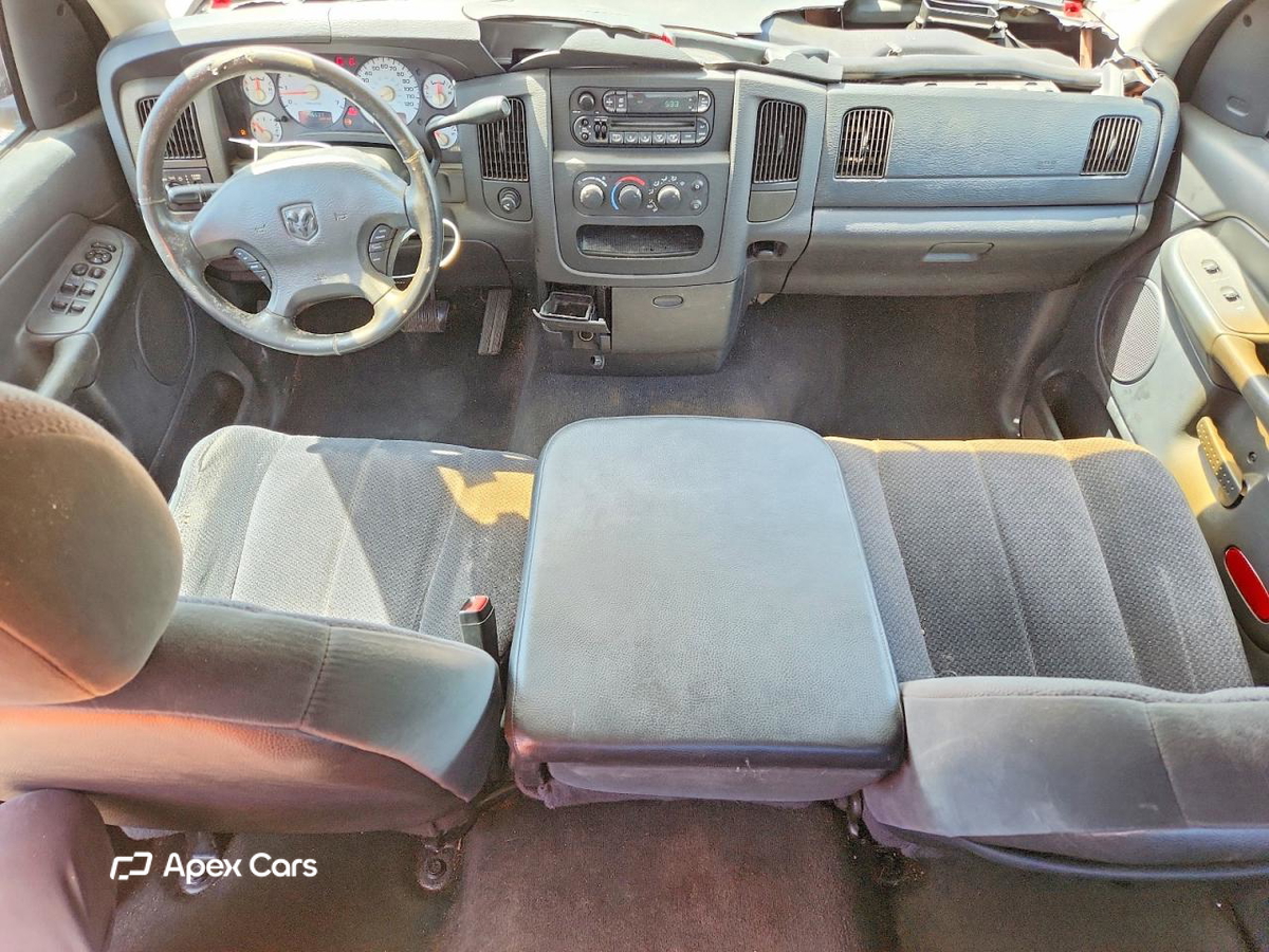 Dodge RAM 2002